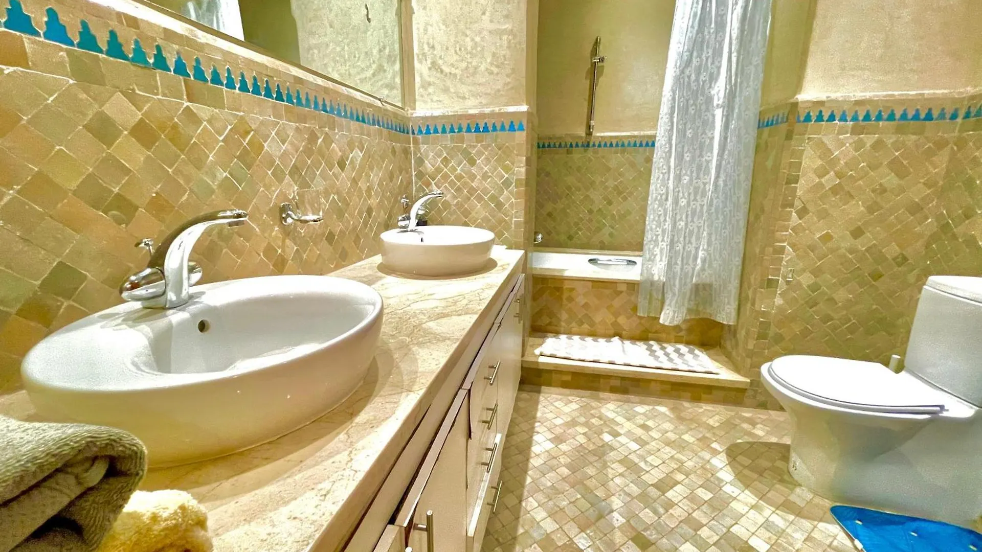 Appartement Le Jardin Avec Piscine Lahebichate Morocco